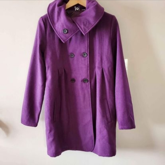 Wool coat size Medium - Picture 2 of 7
